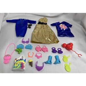 Vintage 1990’s Barbie Cothing & Accessories Purse Camera Mickey Balloon